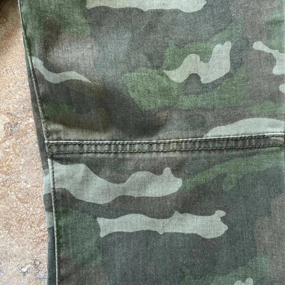 William Rast Jane Skinny Camo Cargo Pants Jeans Size 27 x 30 - Picture 11 of 11
